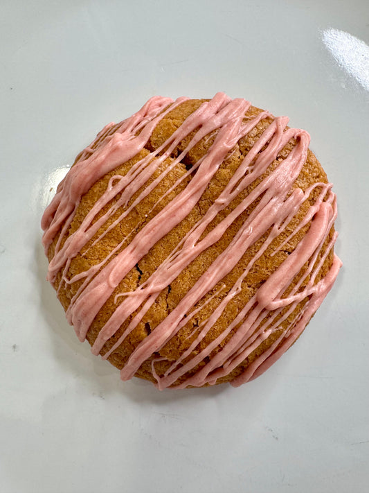 Strawberry White Chocolate Cookie